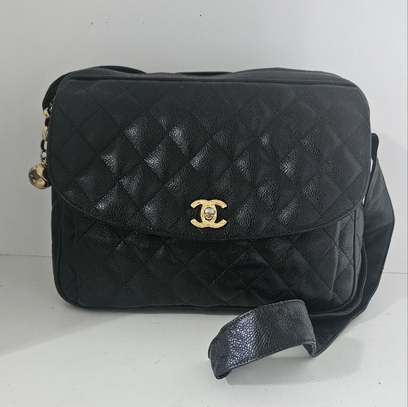 CHANEL Handbags - Authentic CHANEL Caviar black leather Crossbody/Shoulder Bag